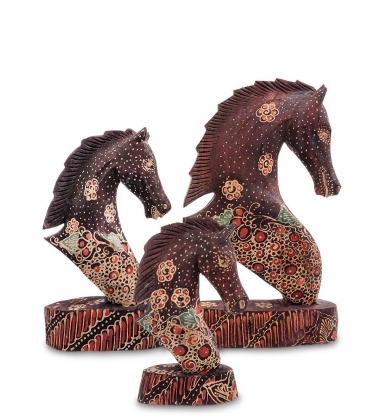 Фигурка «Лошадь» набор из трех 25,20,15 см батик, о.Ява BATGQR