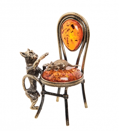 Фигурка «Кот и мышка на стуле» латунь, янтарь WBRSHU