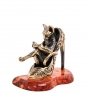 Фигурка «Кот на туфельке» латунь, янтарь U792NC