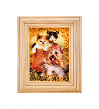Картина «Дружная семейка котят и щенка» с янтарной крошкой дер.рамка 7х9 6YYES2